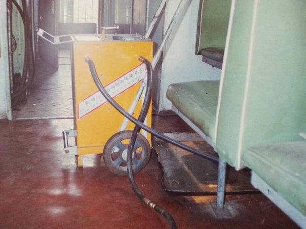 CZTG-16型機械傳動車載涂油器