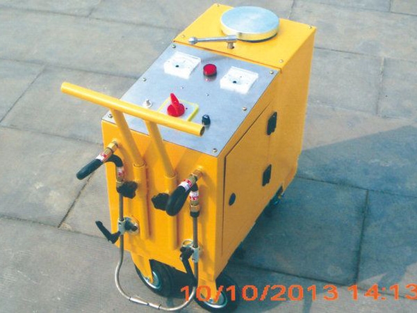 DZTG-10型手推電動鋼軌涂油車