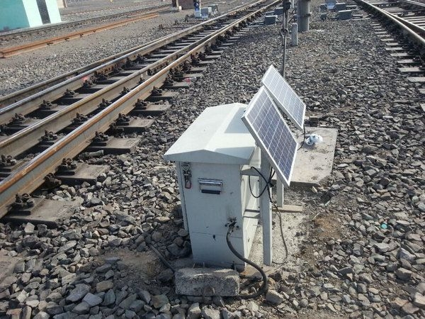 RSTY-50/60型太陽(yáng)能自動(dòng)涂油器