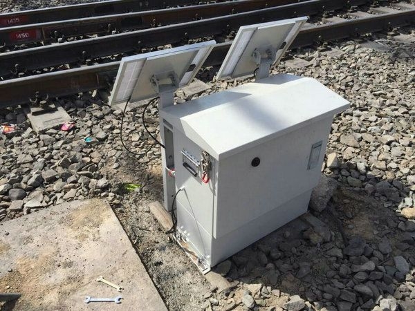 RSTY-50/60型太陽(yáng)能自動(dòng)涂油器